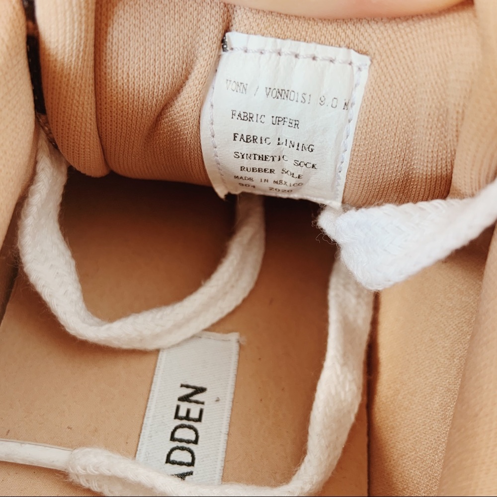 NWOT Steve Madden Animal Print Sneakers - Picture 6 of 6